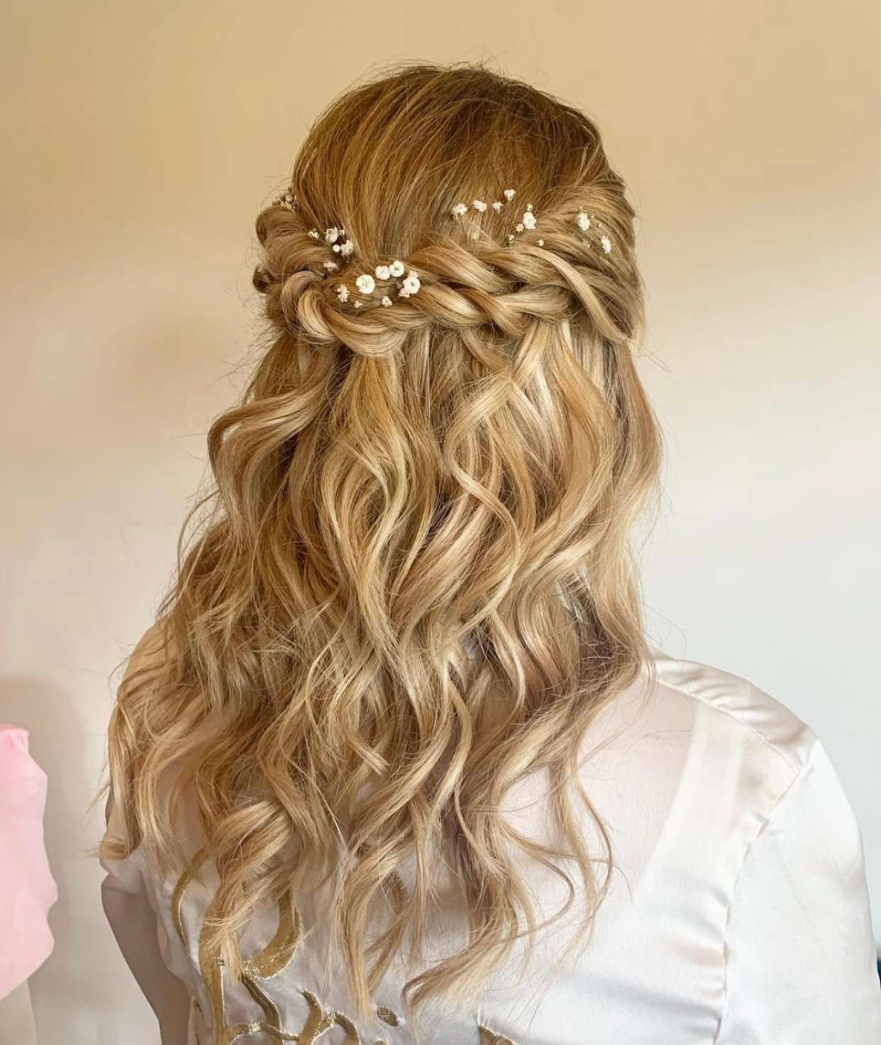 #16/22 Caramel Light Blonde Mix Butterfly Weft™ Hair Extensions