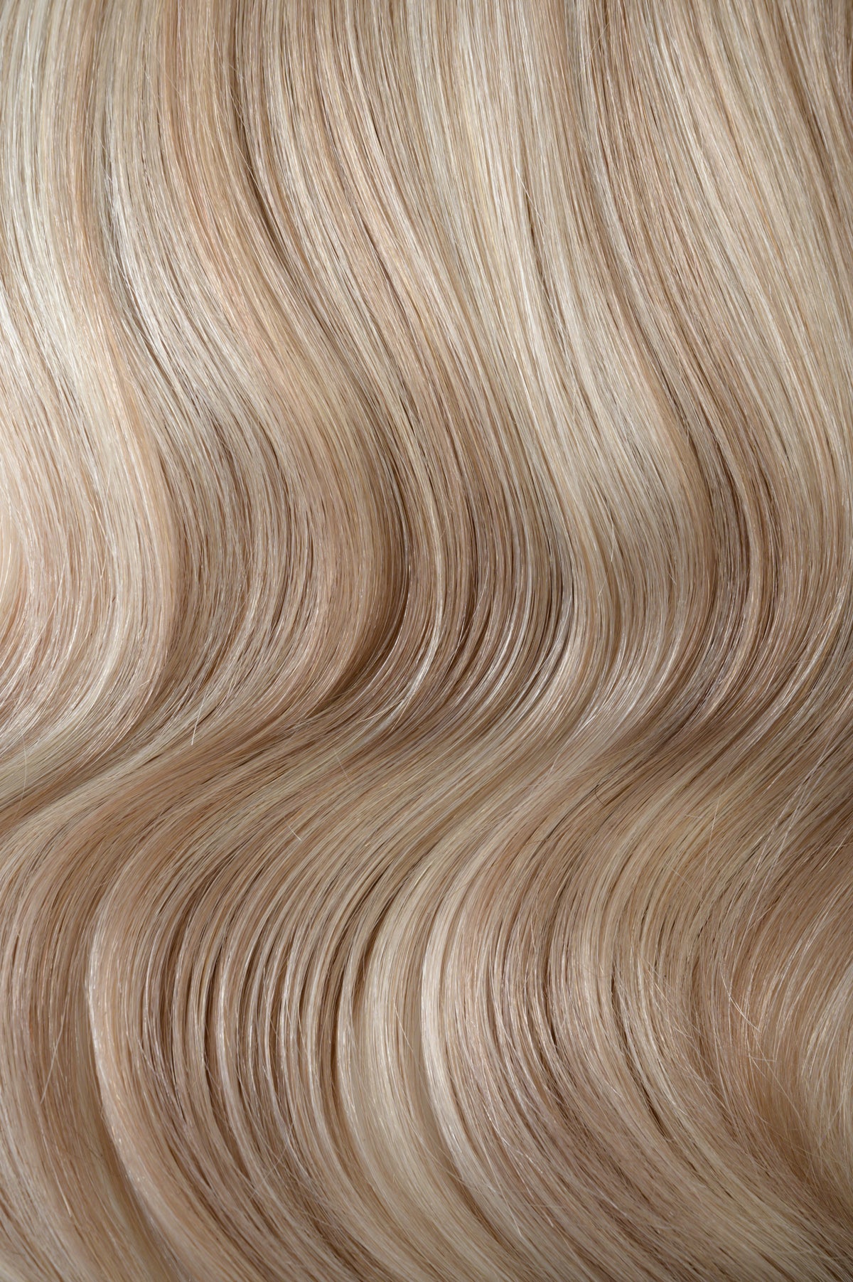 #18/60 Pearl Ash Blonde Highlights Nano Tip Hair Extensions