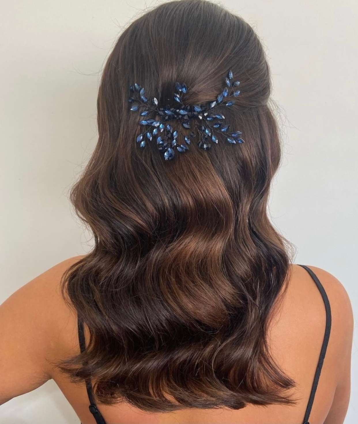 #4 Chocolate Brown Classic Halo Hair Extensions