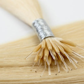 colour: #613 platinum blonde