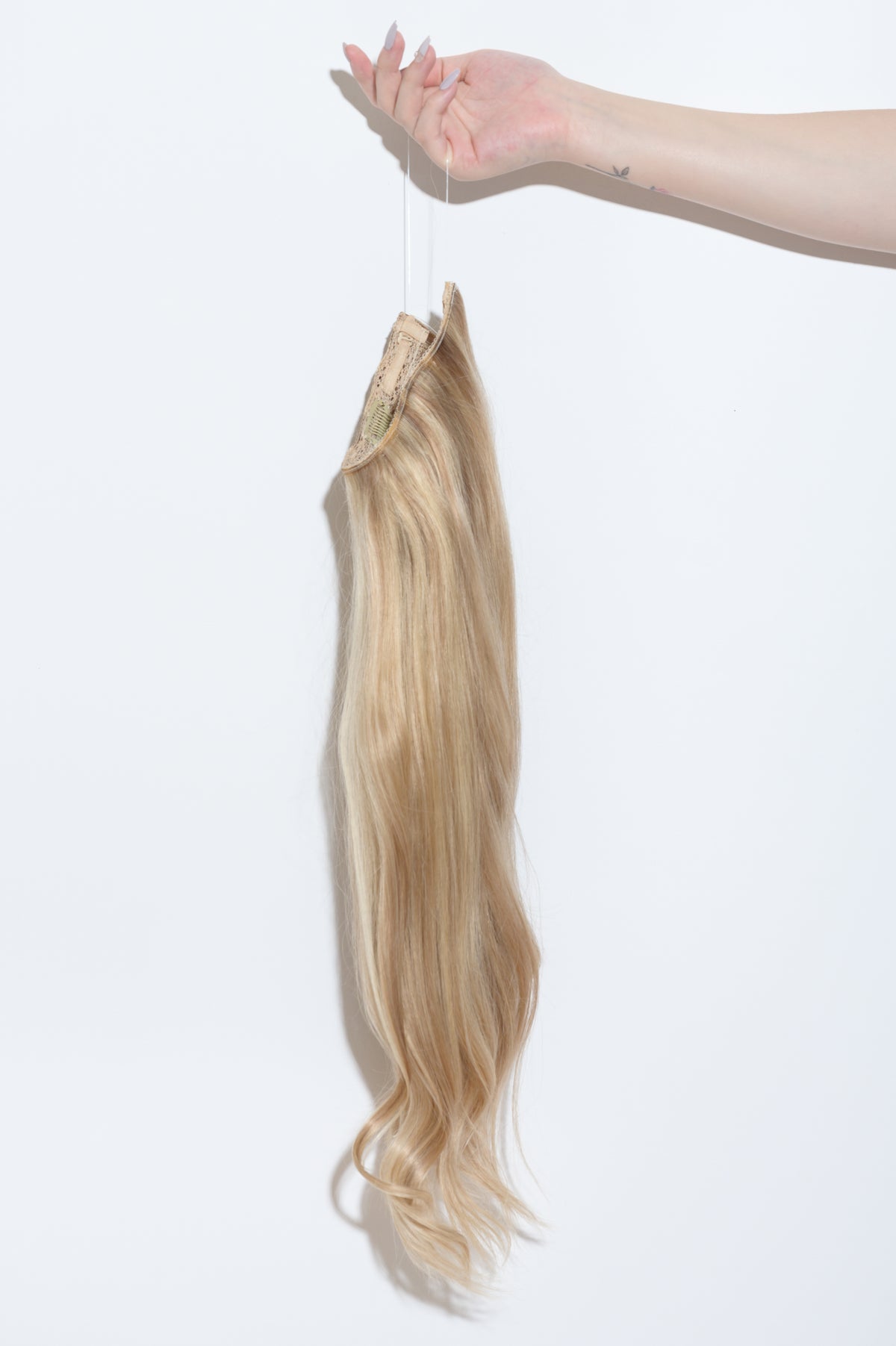 #16/22 Caramel Light Blonde Classic Halo Hair Extensions