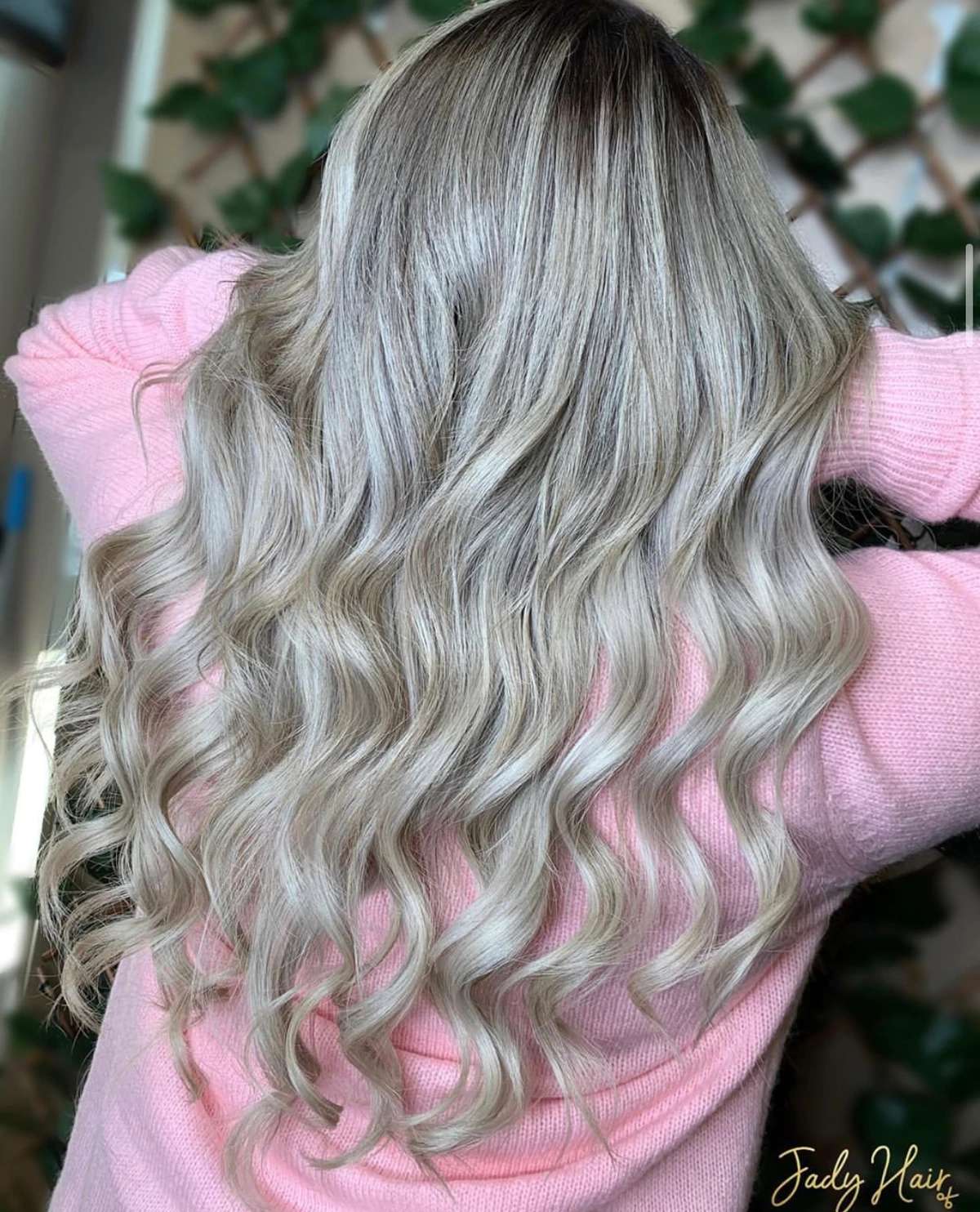 18/60 Pearl Ash Blonde Highlights Ultra Seamless Tape In