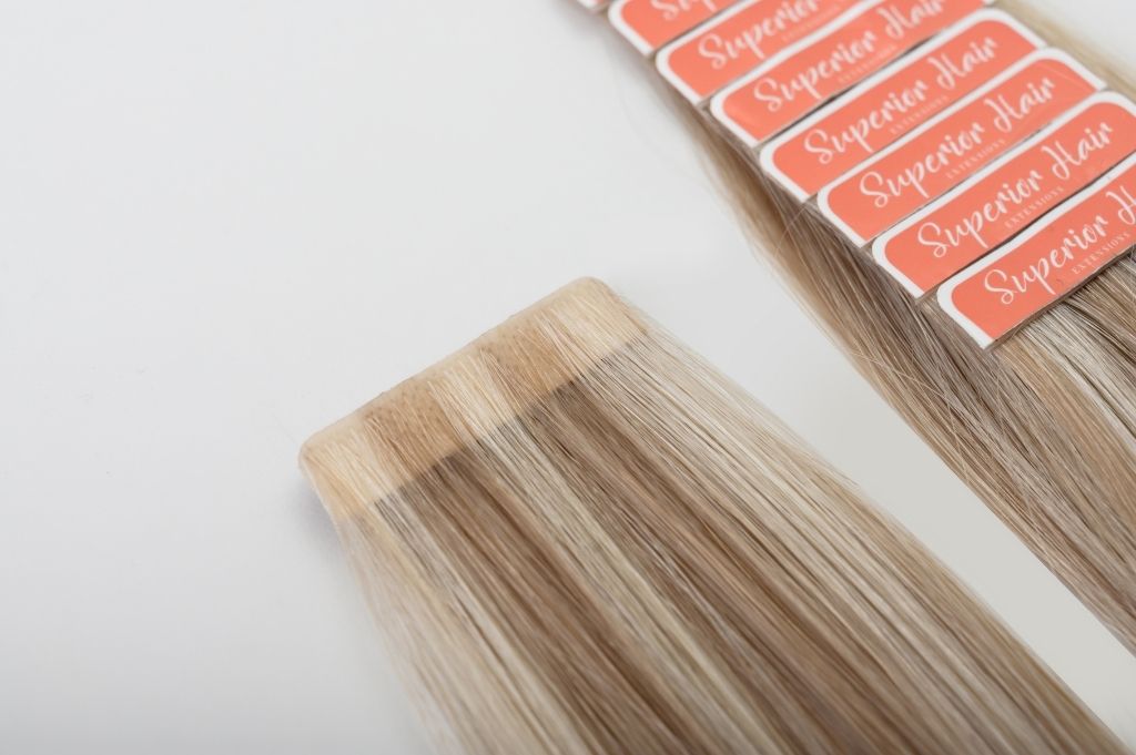 #18/60 Pearl Ash Blonde HL Invisi Tape Hair Extensions