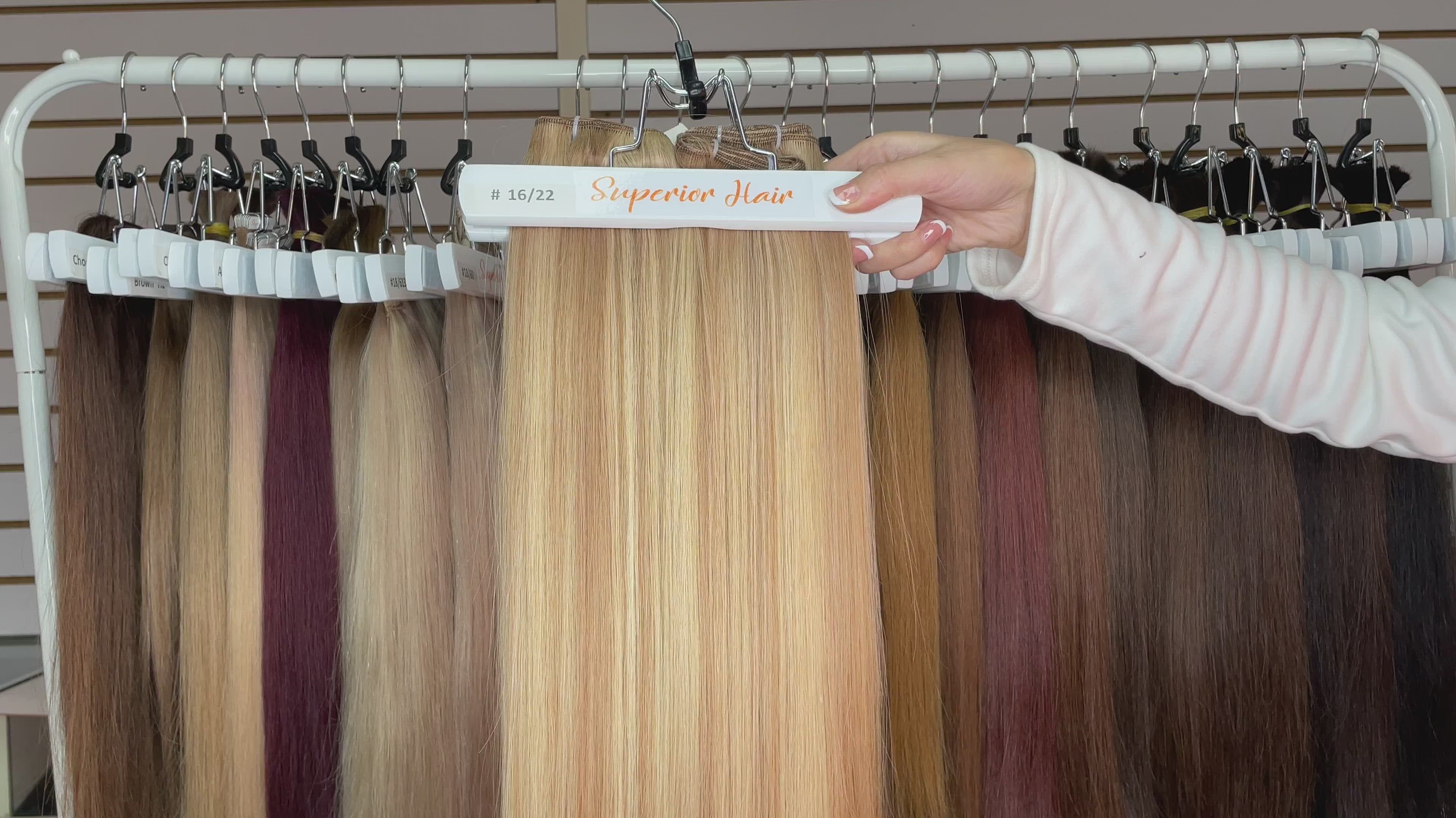 Load video: #16/22 Clip In Hair Extensions Wavy