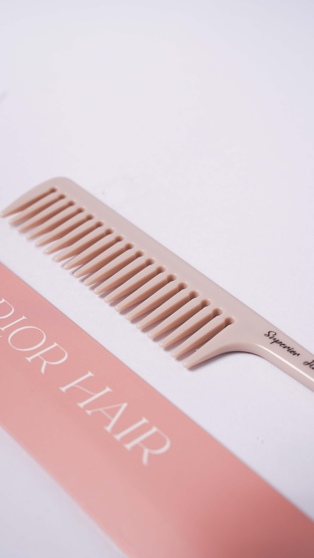 Superior Hair Tail Comb