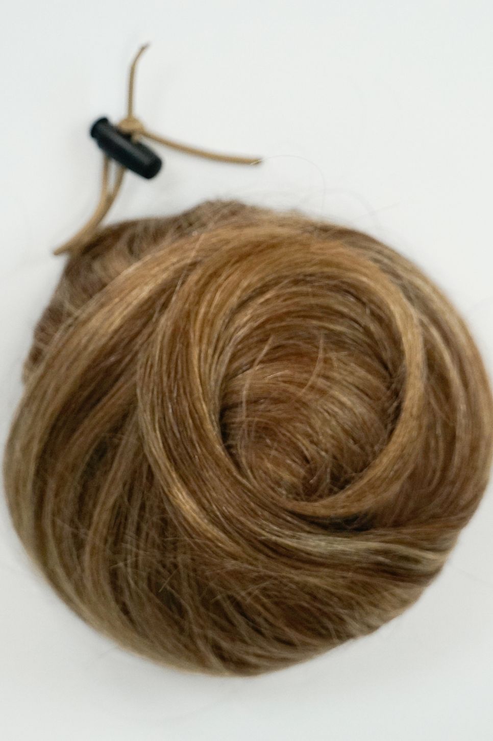 Chestnut Brown Highlights Clip-In Bun Extension